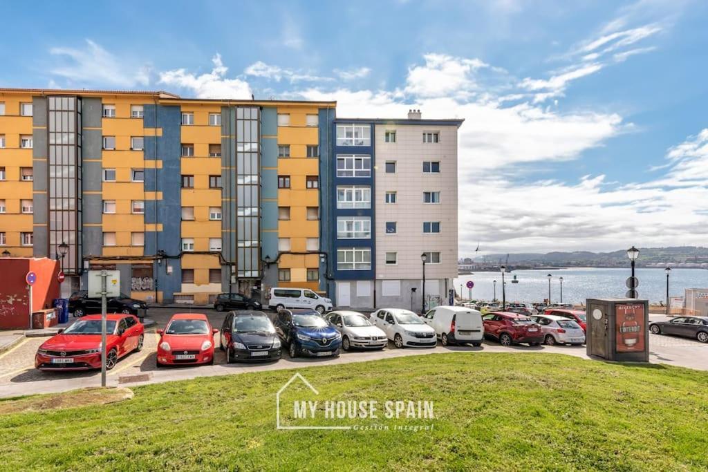 Myhousespain - Piso En Cimadevilla Junto Al Mar Хіхон Екстер'єр фото